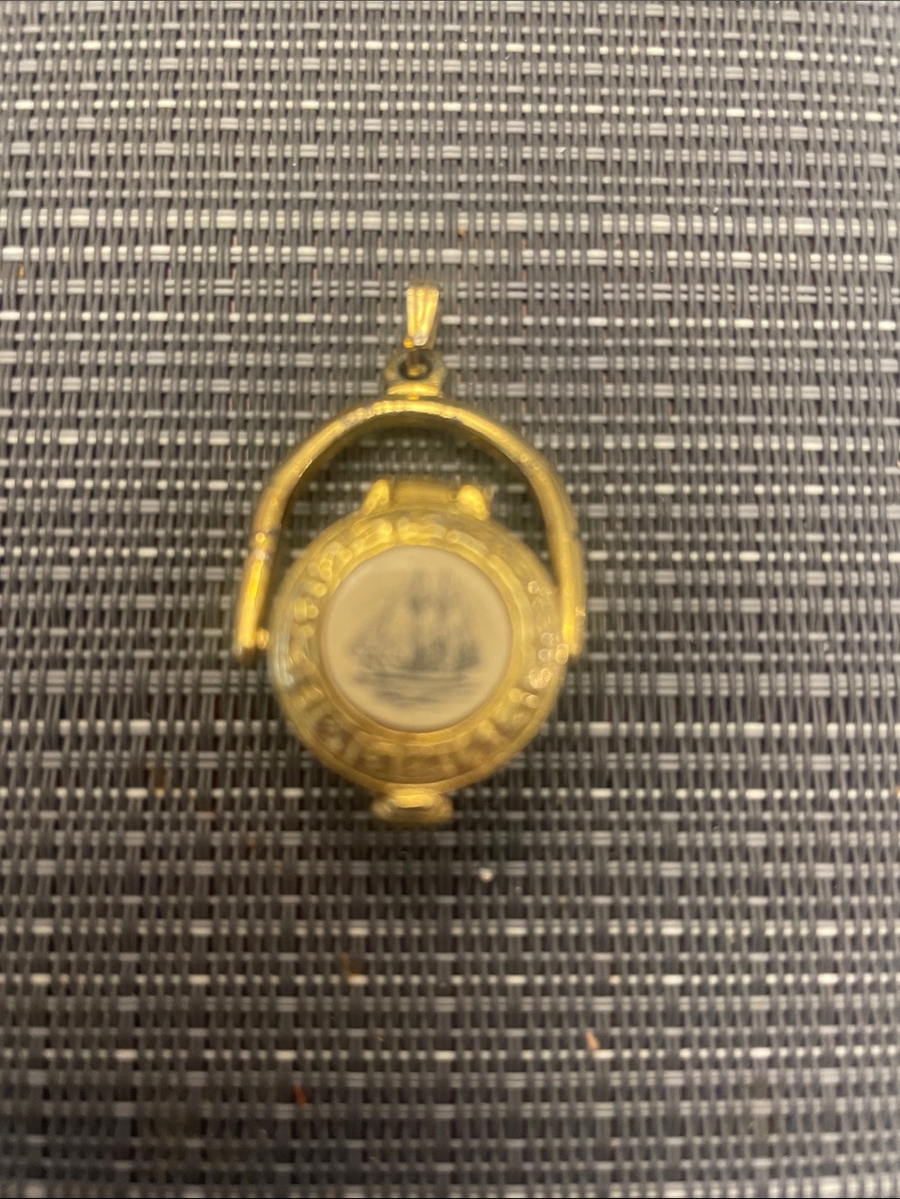 Vintage 1980โs Pewter P.A.I. Gold Plated Nantucket Basket Pendant Locket